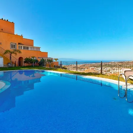Harmony Of The Ocean Apartment